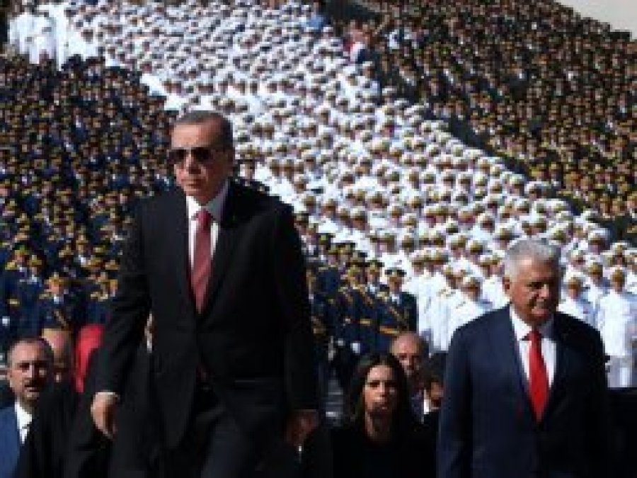 Devlet erkanı Anıtkabir'i ziyaret etti