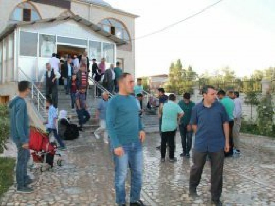 Van'da Kurban Bayramı sevinçle karşılandı
