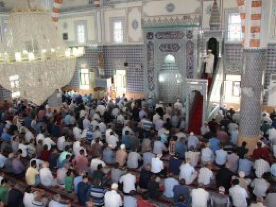 Diyanet: Haksızlıklar karşısında asla susmayalım
