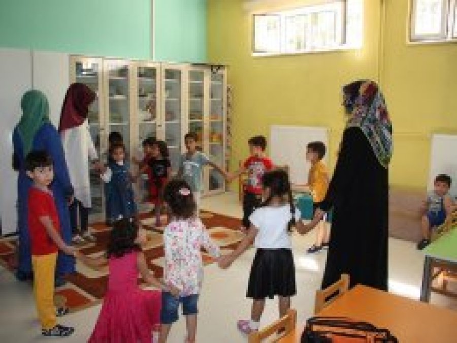 4-6 Yaş Kur'an Kursu'na miniklerden ilgi var