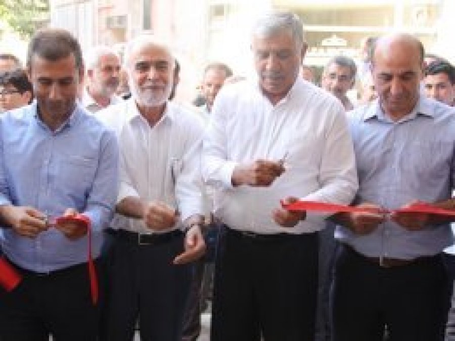 Adıyaman'da Bilgi ve Hikmet Kitap Kafe açıldı