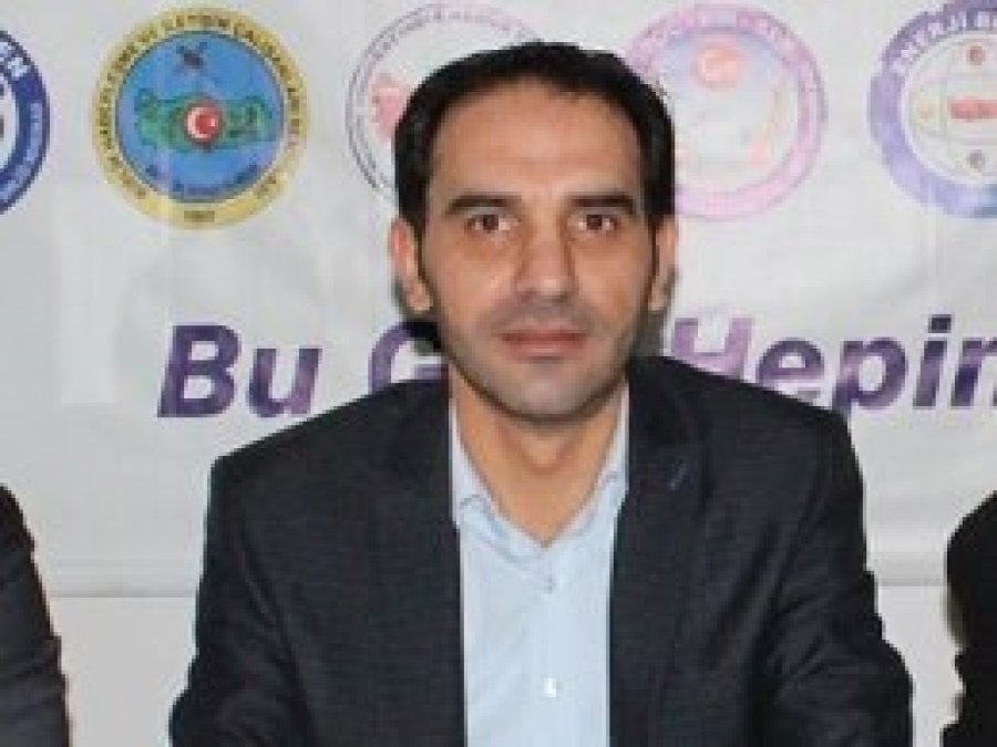 “Bürokratik engeller eğitim-öğretimimizi felç etti”