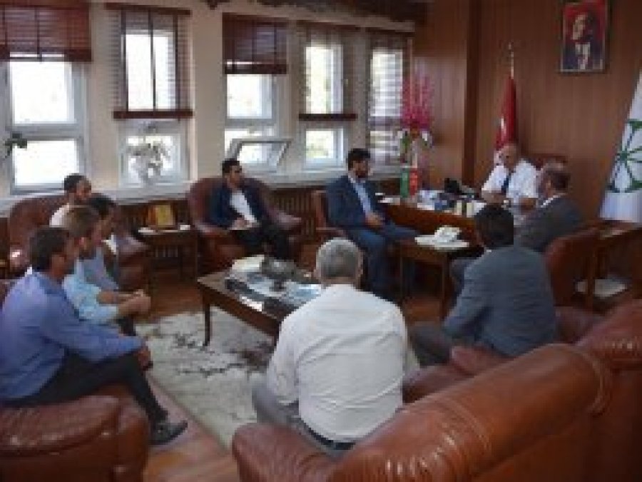 ​HÜDA PAR çiftçilerle birlikte Muş Şeker Fabrikasını ziyaret etti