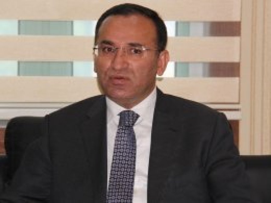 'KHK'lerle 110 bin 778 kişi ihraç edildi'
