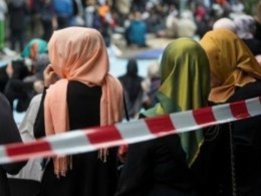 Hollanda'nın yarısından fazlası ateist