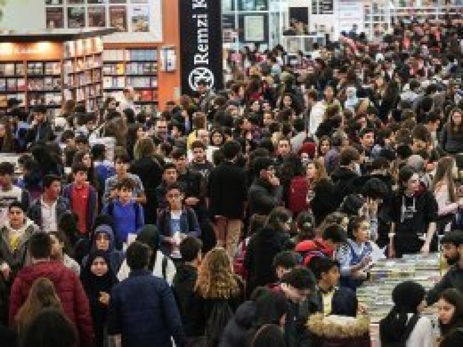 İstanbul Kitap Fuarı'nı 611 bin 444 kişi ziyaret etti