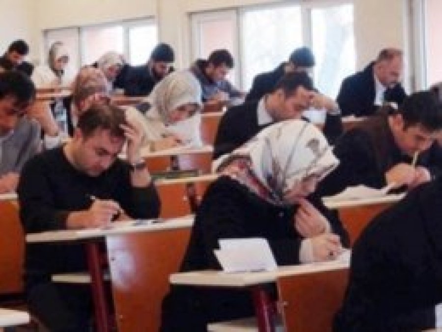 Açıköğretimde 1 milyon 224 bin kişi okuyor