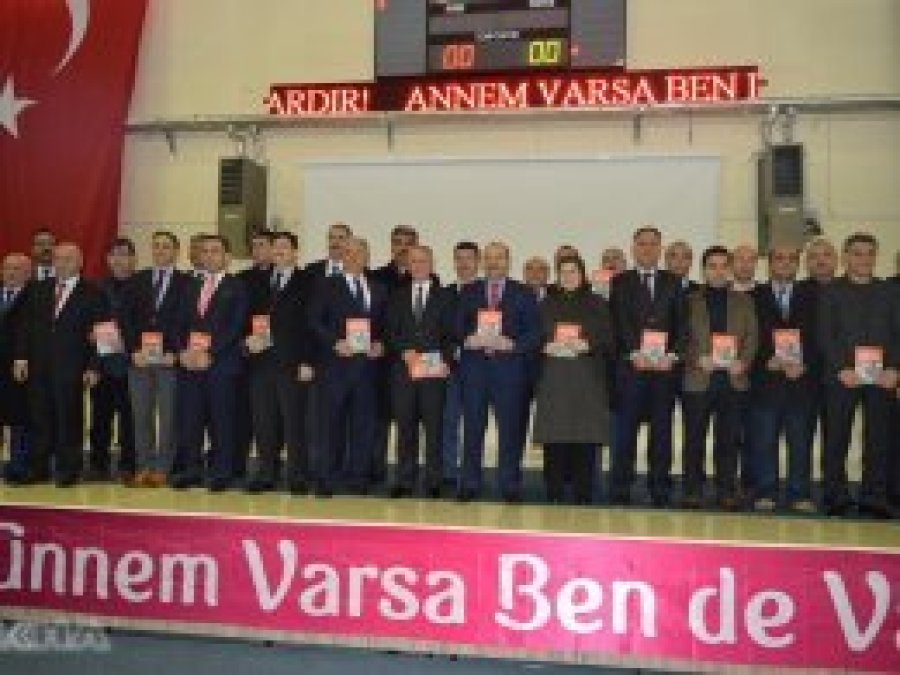 Bitlis’te 'Annem Varsa Ben de Varım' projenin startı verildi