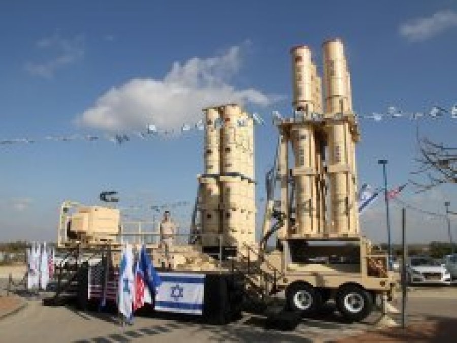 İsrail yeni füze savunma sistemi 'Arrow 3'ü denedi