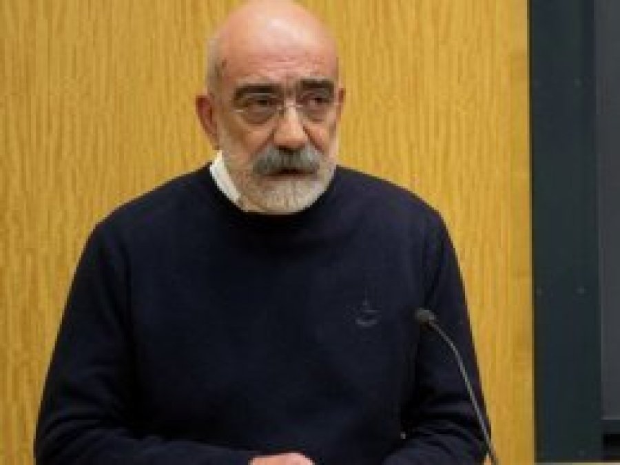 Ahmet Altan'a hapis cezası