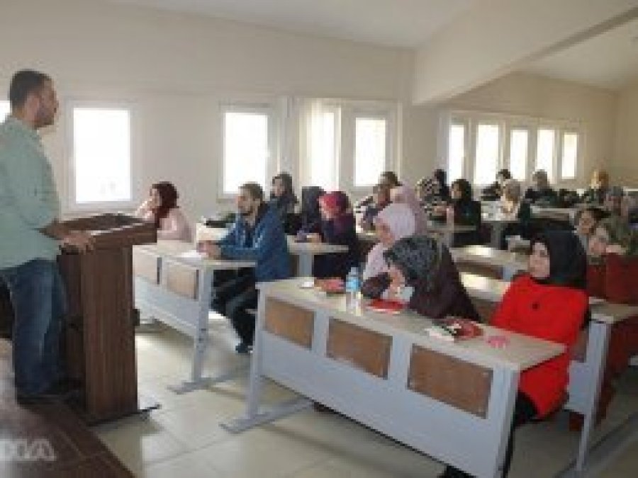 'Kitap derinlemesine bilgi bulmayı sağlıyor'