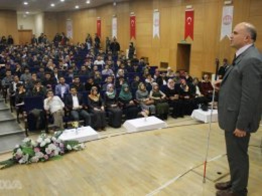 'Engellileri dışlamak engellilerin sanatkârına yanlış yapmak demektir'