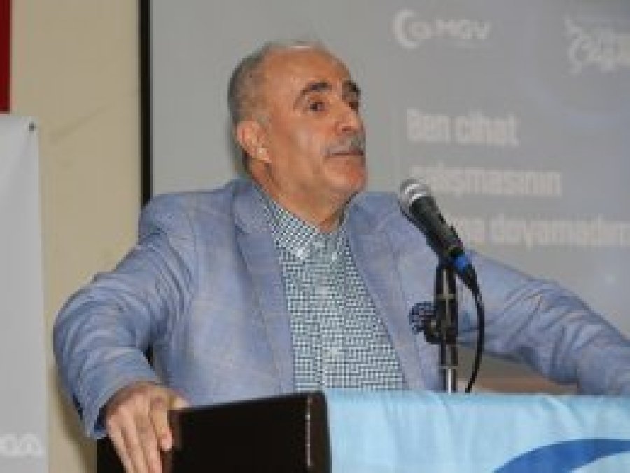 'İslam birliği düşüncesini canlı tutmalıyız'