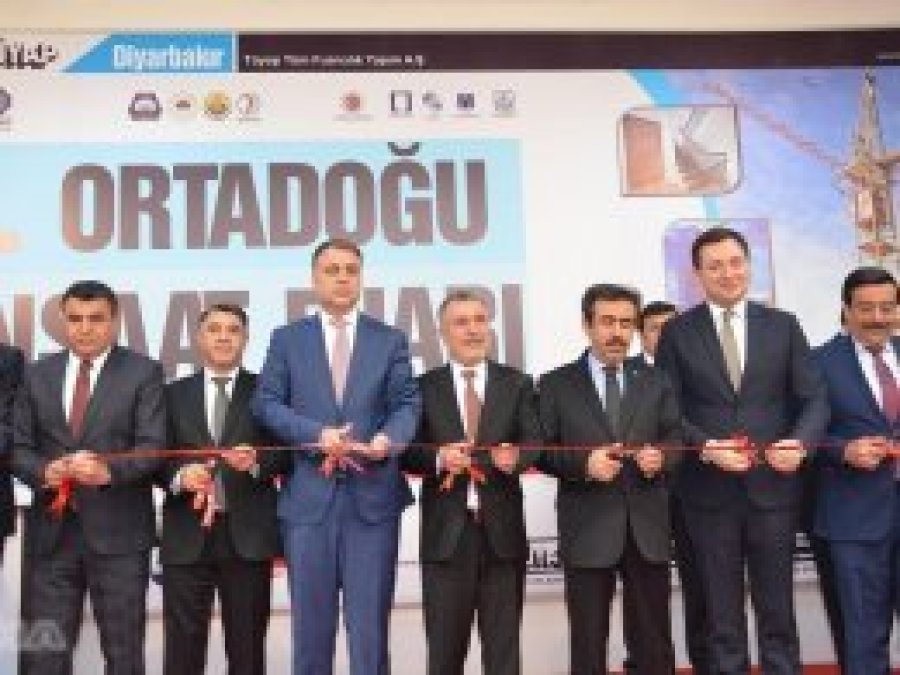 8’inci Ortadoğu İnşaat Fuarı açıldı