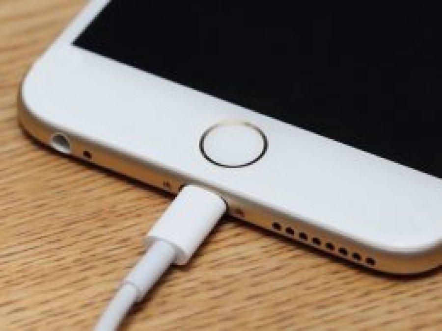 Belçika'da cep telefonu can aldı