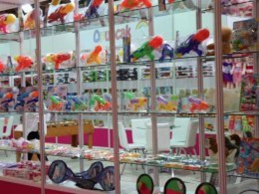'Çocukların gelişimine katkı sunan oyuncaklar üretilmeli'
