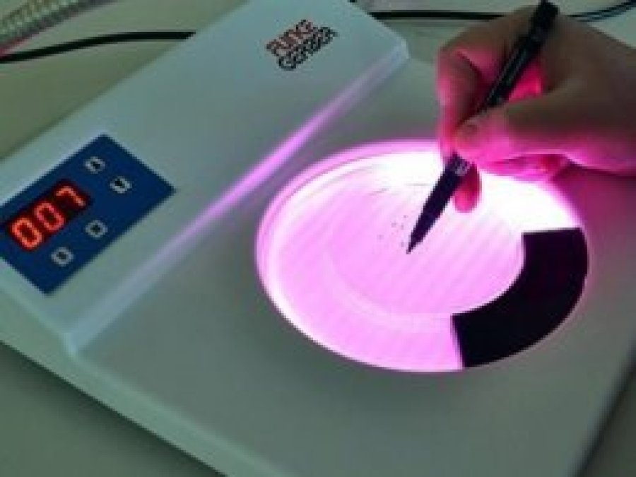 Güney Koreli bilim insanlarından LED'le kanser tedavisi