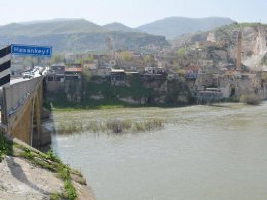 Mağdur Hasankeyfliler yetkililere seslendi