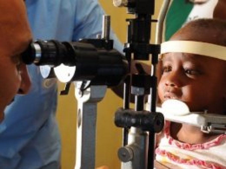 Afrika’da 1,5 milyon kişiye katarakt ameliyatı