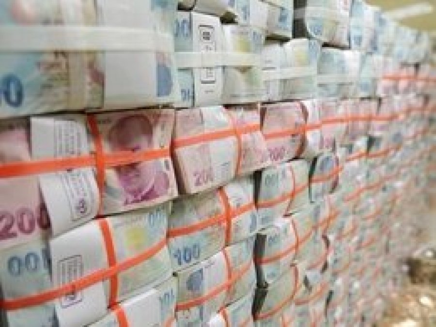 Milyoner sayısı 140 bini aştı