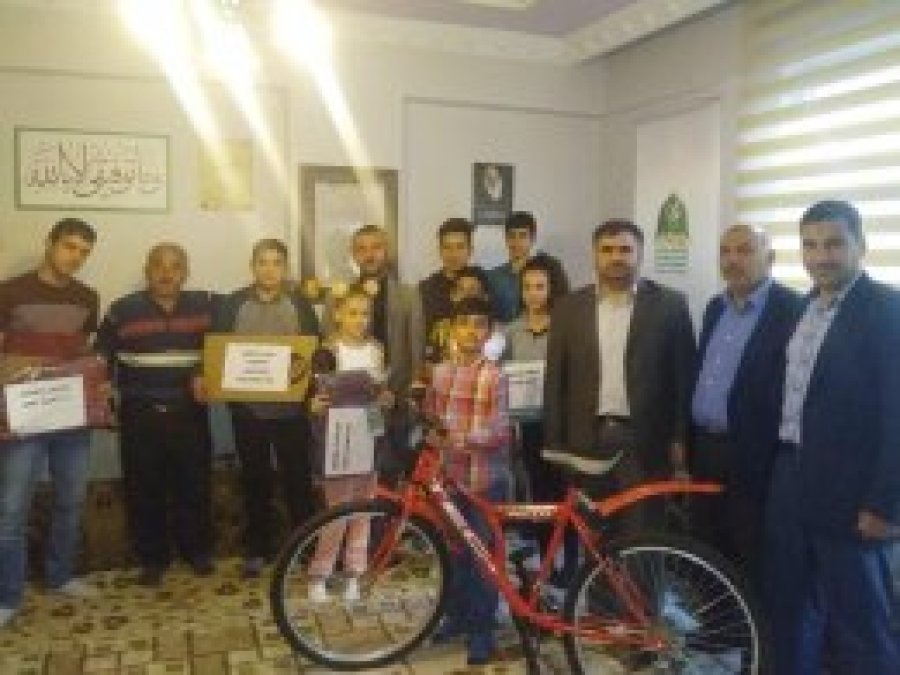 Siyer Sınavı'nda dereceye girenlere ödülleri verildi