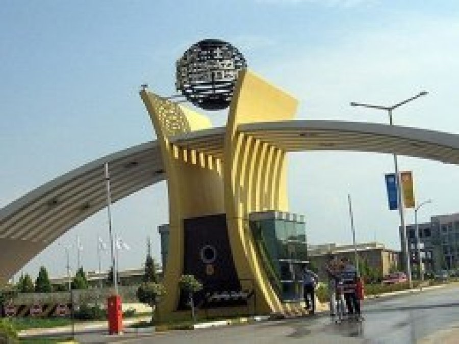 Üniversite'de silahlı saldırı: 4 ölü