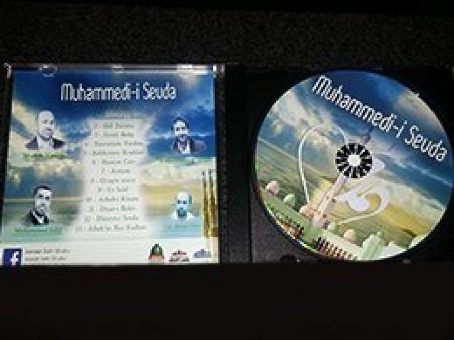 'Muhammedi Sevda' albümü dinleyiciyle buluştu