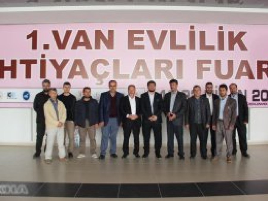 HÜDA PAR heyetinden evlilik fuarına ziyaret