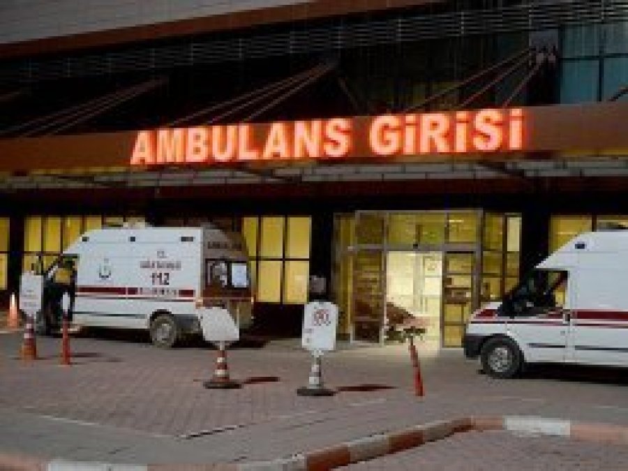 Denizli'de 80 anaokul öğrencisi yemekten zehirlendi