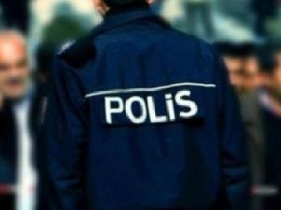 Gaziantep'te 63 eski polis gözaltına alındı