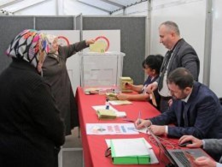 Yurt dışında oy verme işlemi 7 Haziran'da başlıyor