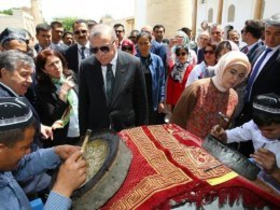 Cumhurbaşkanı Erdoğan Buhara'da