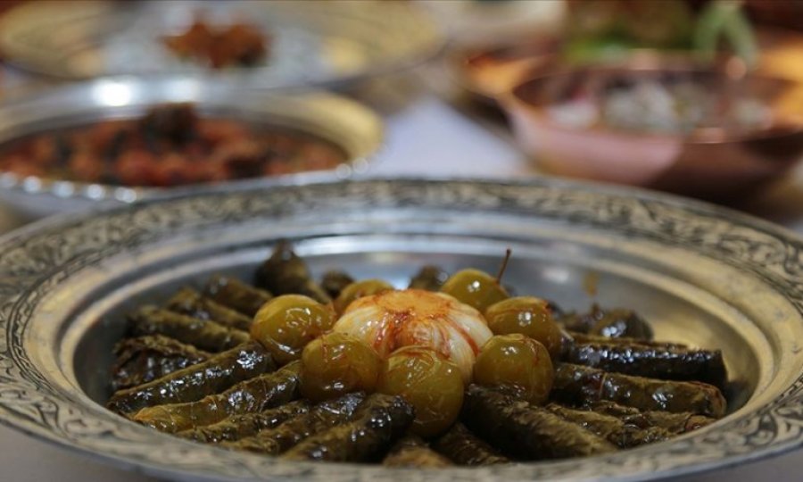 Türkiye'de turistler 9 ayda 5,1 milyar dolarlık yemek yedi