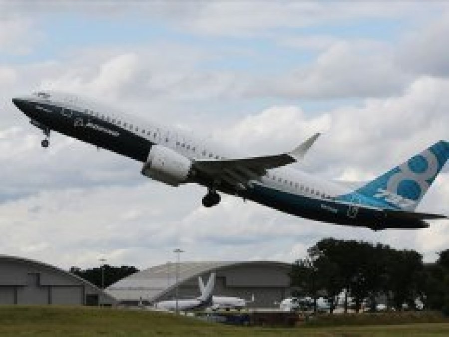 Boeing 737 MAX için bir yazılım güncellemesi duyurdu