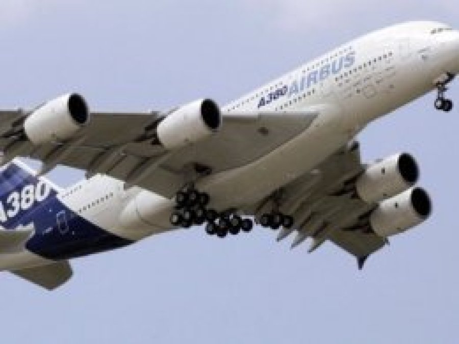 Çin, Boeing'in rakibi Airbus'tan 300 yolcu uçağı alıyor
