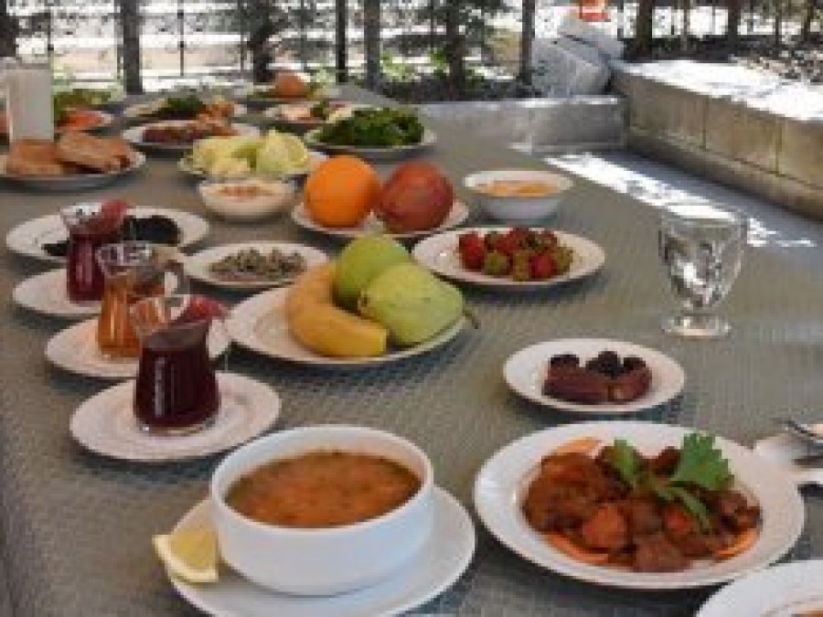 Sağlık Bakanlığından örnek sahur ve iftar sofrası