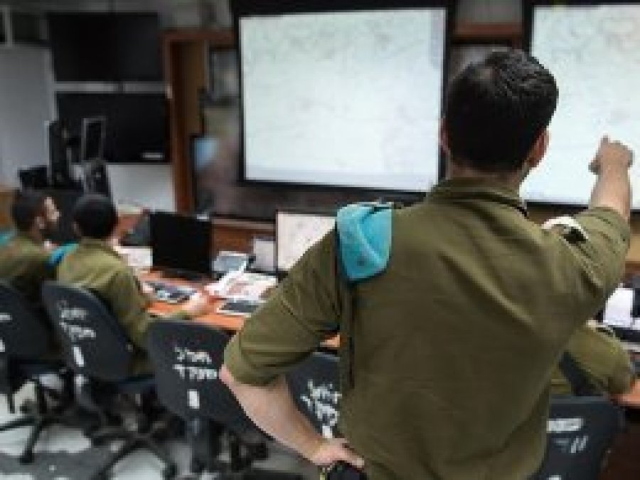 İsrail'in Doğu Kudüs'teki 'sivil' memurlarının çoğu eski istihbaratçı