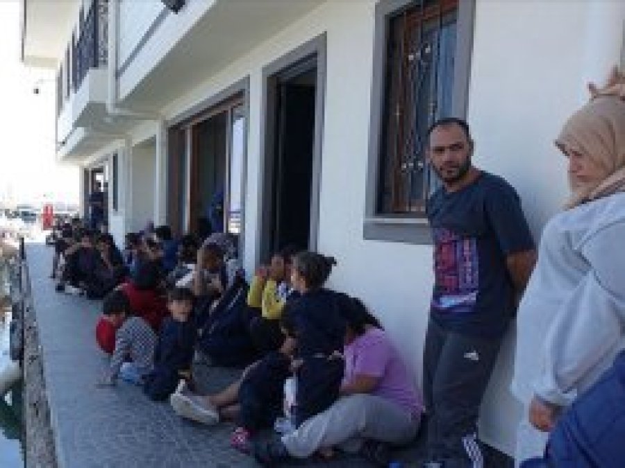 Çanakkale'de 330 düzensiz göçmen yakalandı
