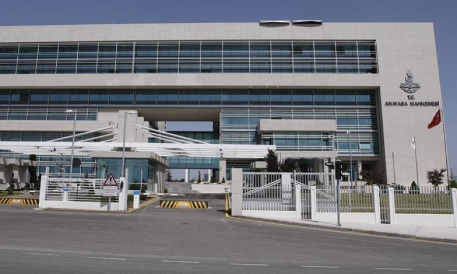 'Anayasa Mahkemesinin önünde 47 bin bireysel başvuru var'