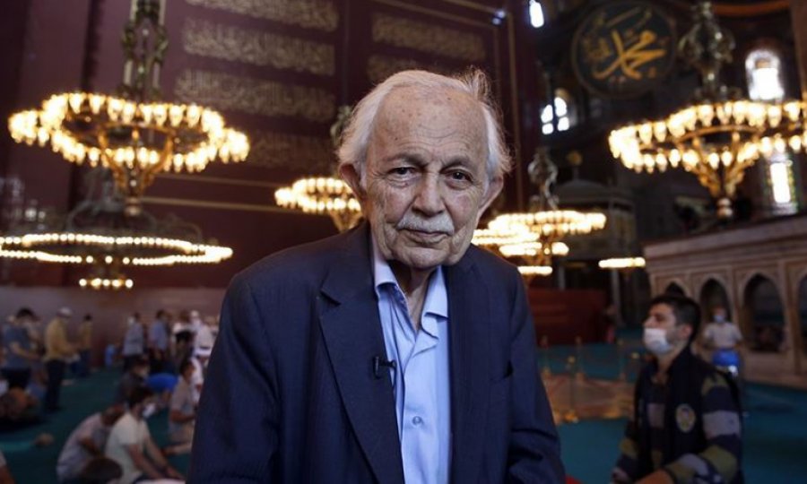 Bediüzzaman Said Nursi'nin talebelerinden Mehmet Fırıncı vefat etti