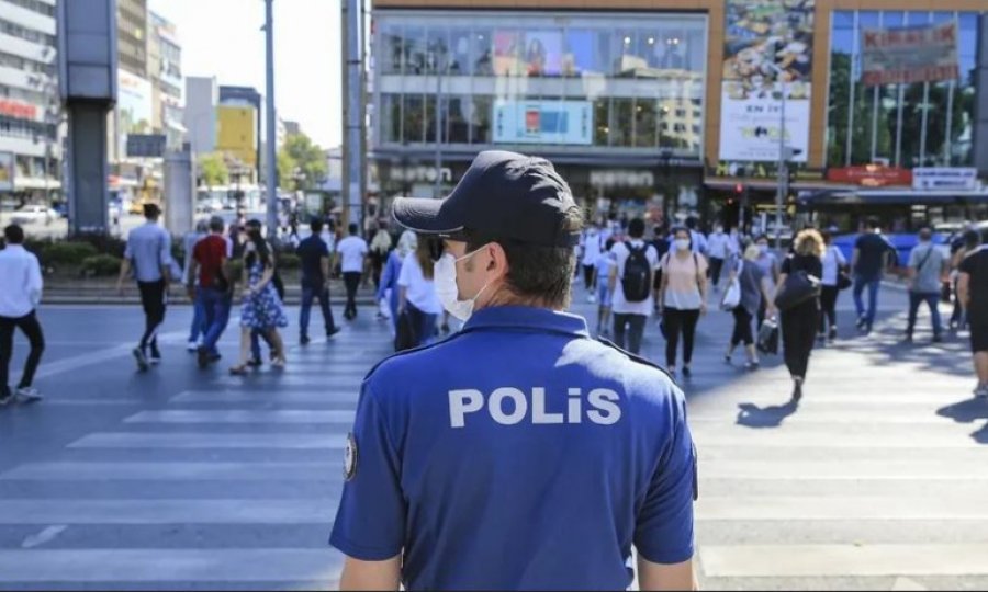 Türkiye'de etkinlikler 1 Aralık'a kadar yasak