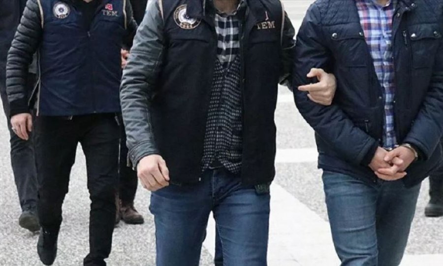 Enerji alanında kozmik bilgileri yabancılara sızdıran hücre çökertildi