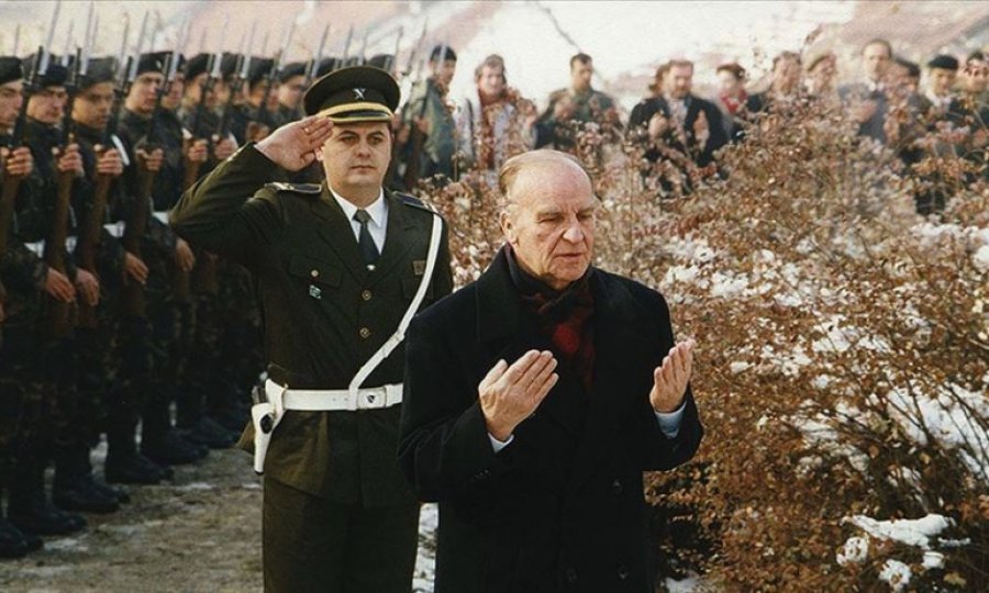 Müslüman bir fikir adamı ve özgürlük savaşçısı: Aliya İzetbegoviç