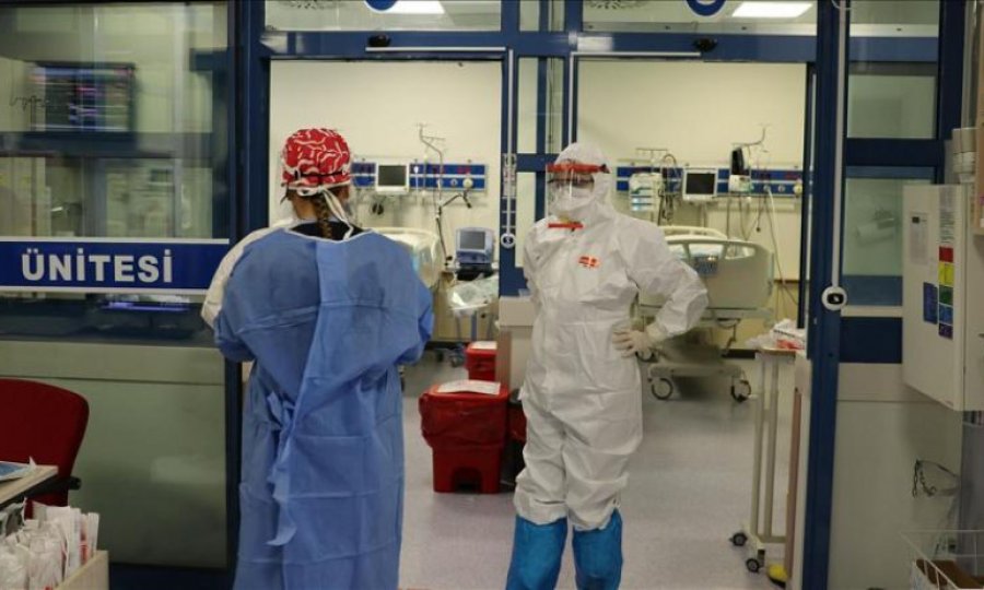 Türkiye'de Covid-19: 79 kişi vefat etti, 2 bin 343 yeni hasta