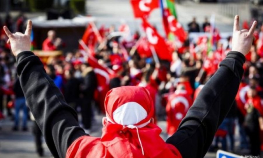 Önerge kabul edildi: Almanya'da ülkücü dernekler yasaklanıyor