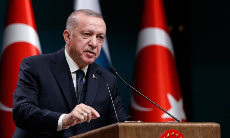 Erdoğan: Politikaların insan hakları ekseninde yapılandırılması gerekiyor