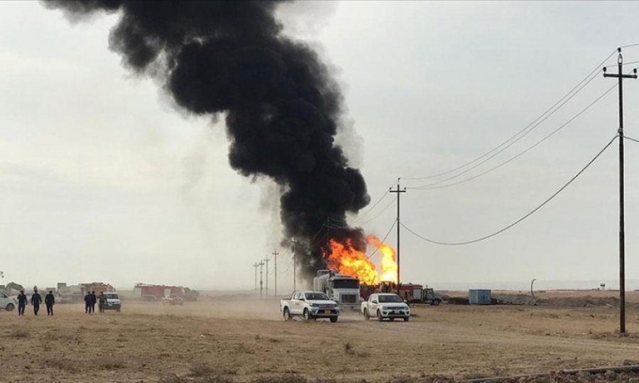 Kerkük'te DEAŞ'ın saldırdığı iki petrol kuyusu beş gündür yanıyor