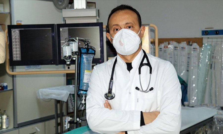 Prof. Dr. Güngör: Gençler hastalığı sanki bir oyun gibi görüyor