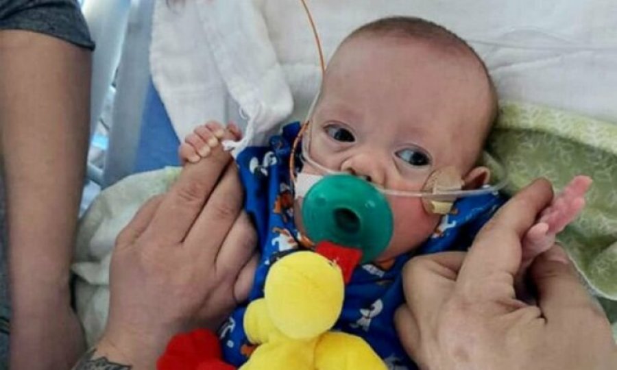 Dünyanın en erken doğan bebeği: 5 aylıkken doğan bebek taburcu oldu