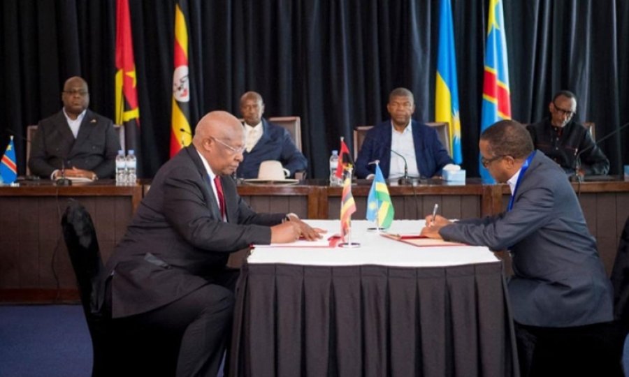 Afrika'da barış umutları... Ruanda ve Uganda yeniden